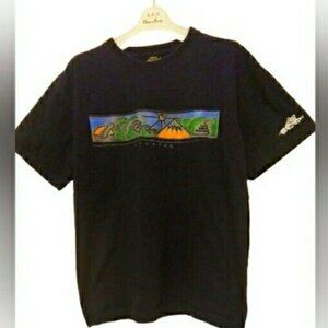 Hylaa Vintage Men t shirt Black Size Medium